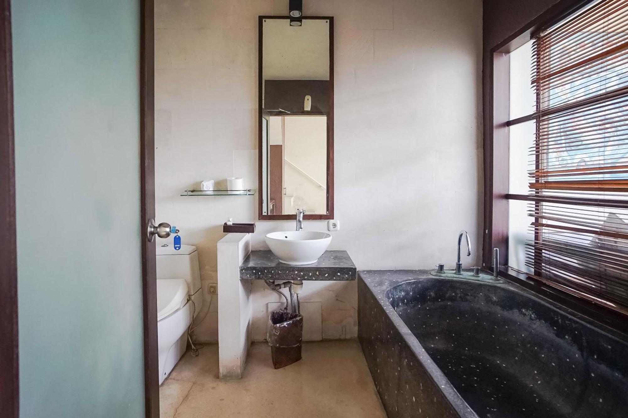 Queen Rose Villa & Spa Jimbaran  Bagian luar foto