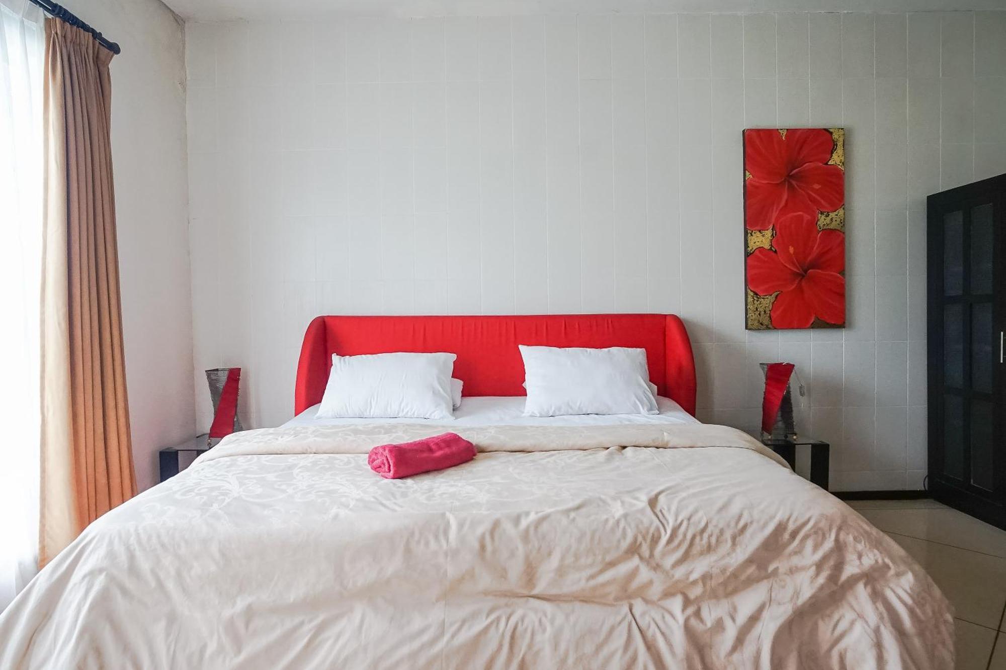Queen Rose Villa & Spa Jimbaran  Bagian luar foto