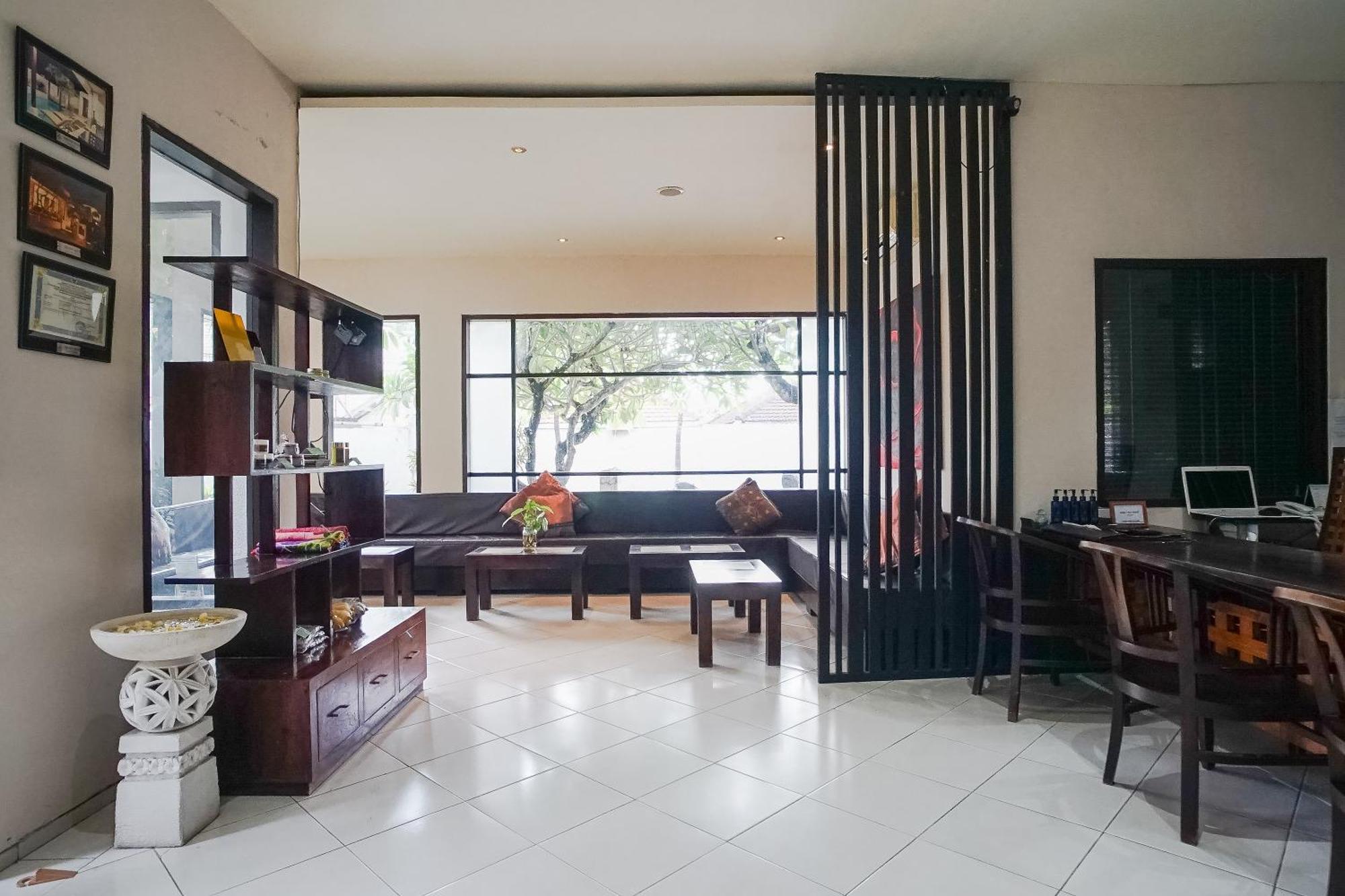 Queen Rose Villa & Spa Jimbaran  Bagian luar foto