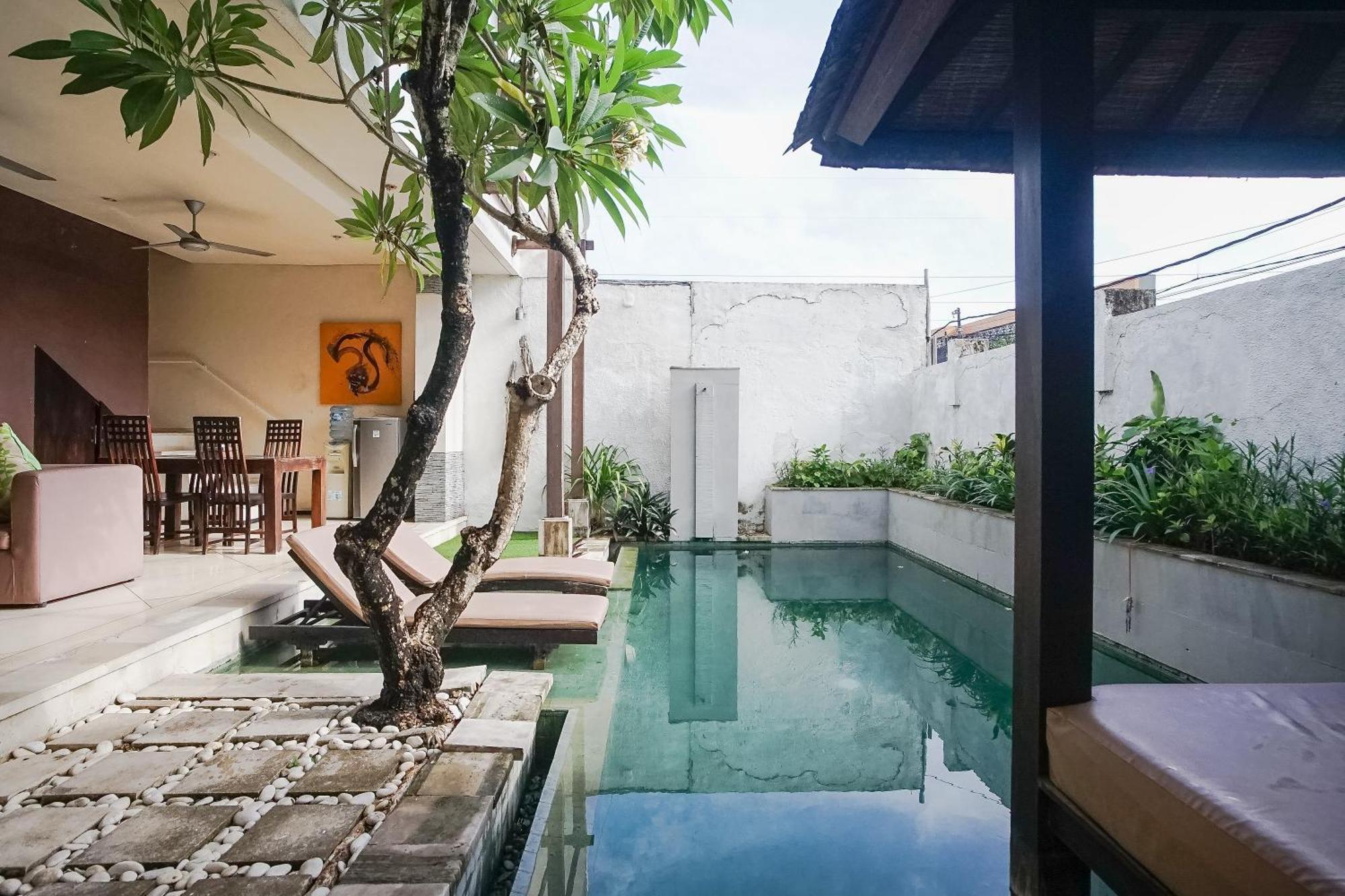 Queen Rose Villa & Spa Jimbaran  Bagian luar foto