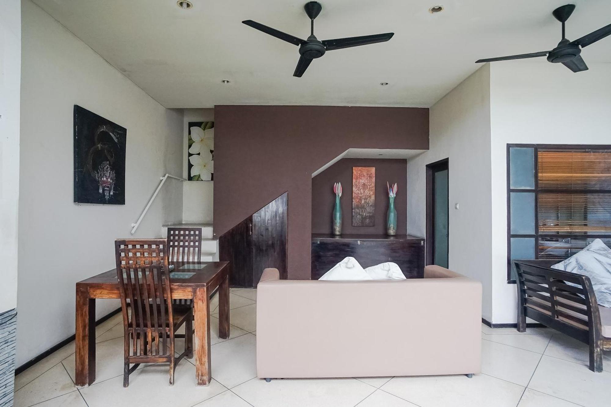 Queen Rose Villa & Spa Jimbaran  Bagian luar foto