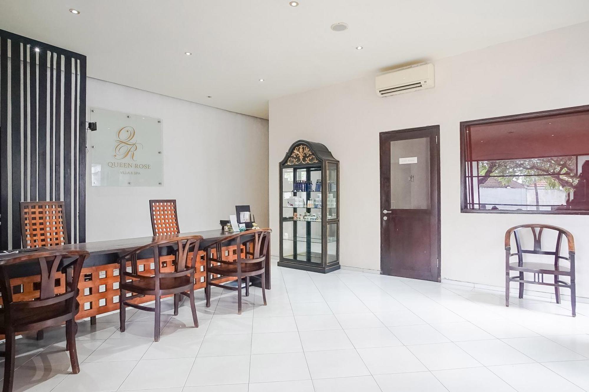 Queen Rose Villa & Spa Jimbaran  Bagian luar foto