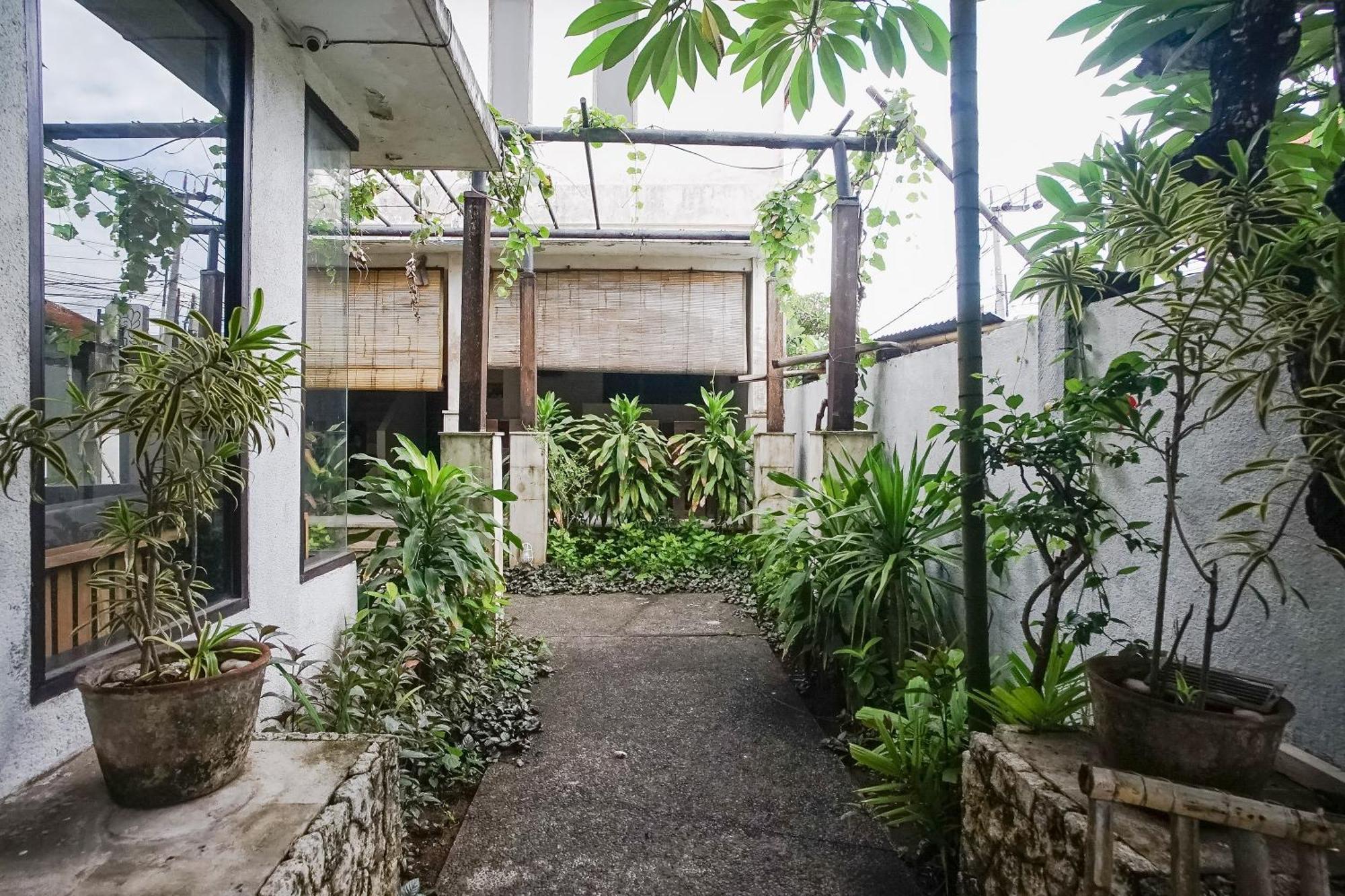 Queen Rose Villa & Spa Jimbaran  Bagian luar foto