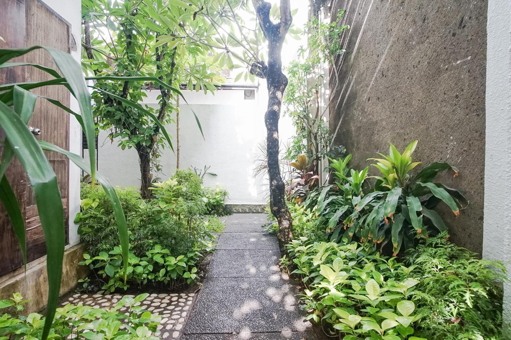 Queen Rose Villa & Spa Jimbaran  Bagian luar foto